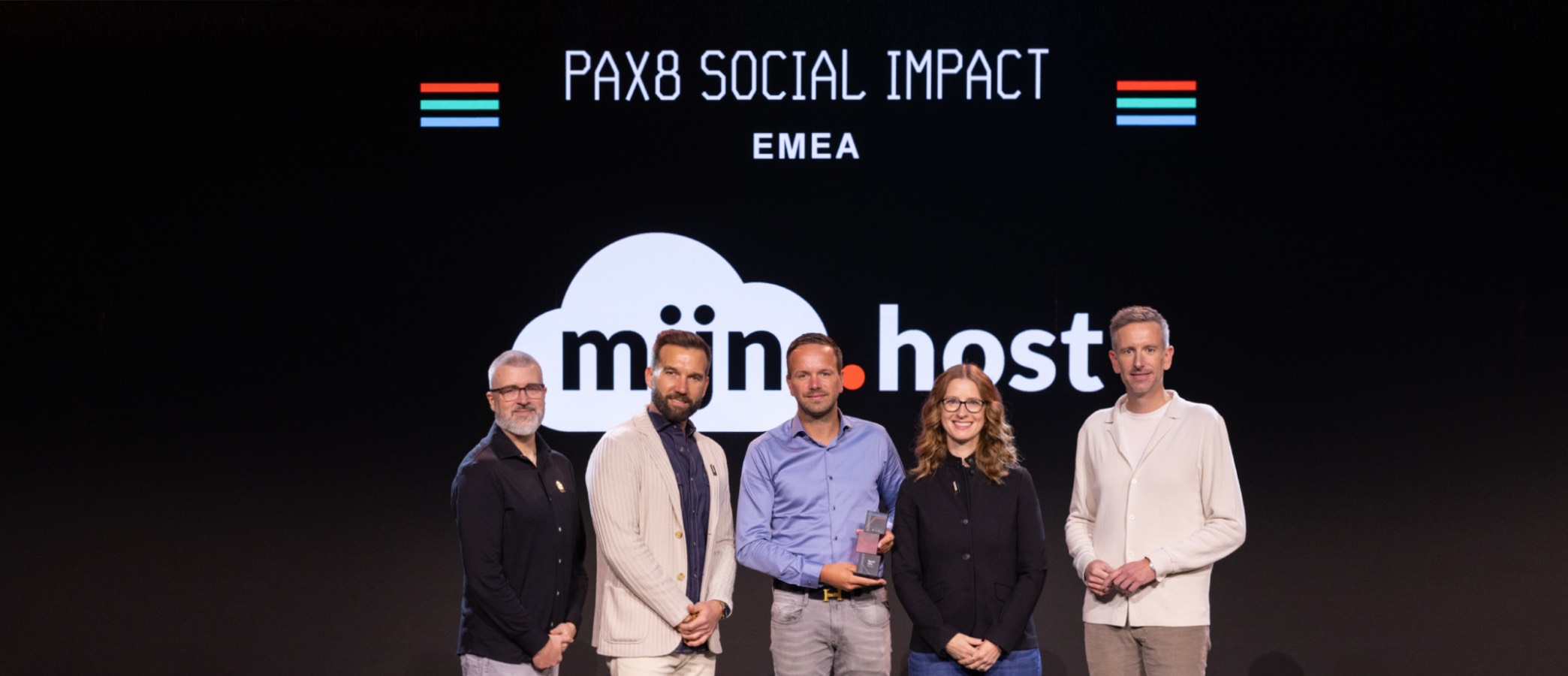 mijn.host wint Pax8 Social Impact Award